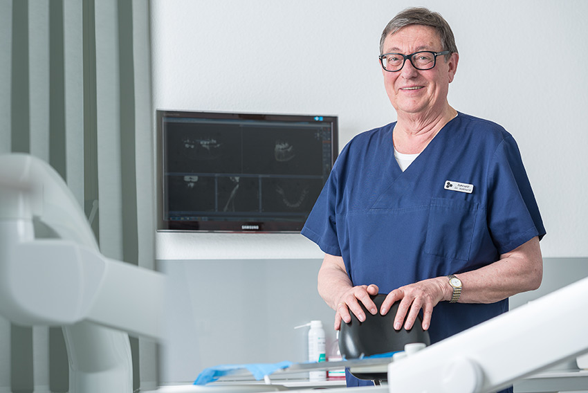 Dr. Klaus Volkhardt